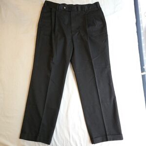 Jos A Bank Black Cotton Pleat Front Traveler Pants Cuffed Hem W38 L30